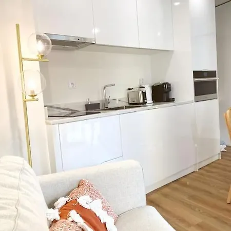 Daire Graceful 1bdr 141 *