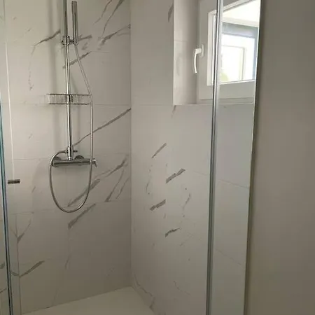 Graceful 1bdr 141 Daire